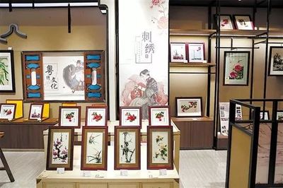 嶺南非遺進(jìn)機(jī)場 工藝美術(shù)品零售的謀局之棋